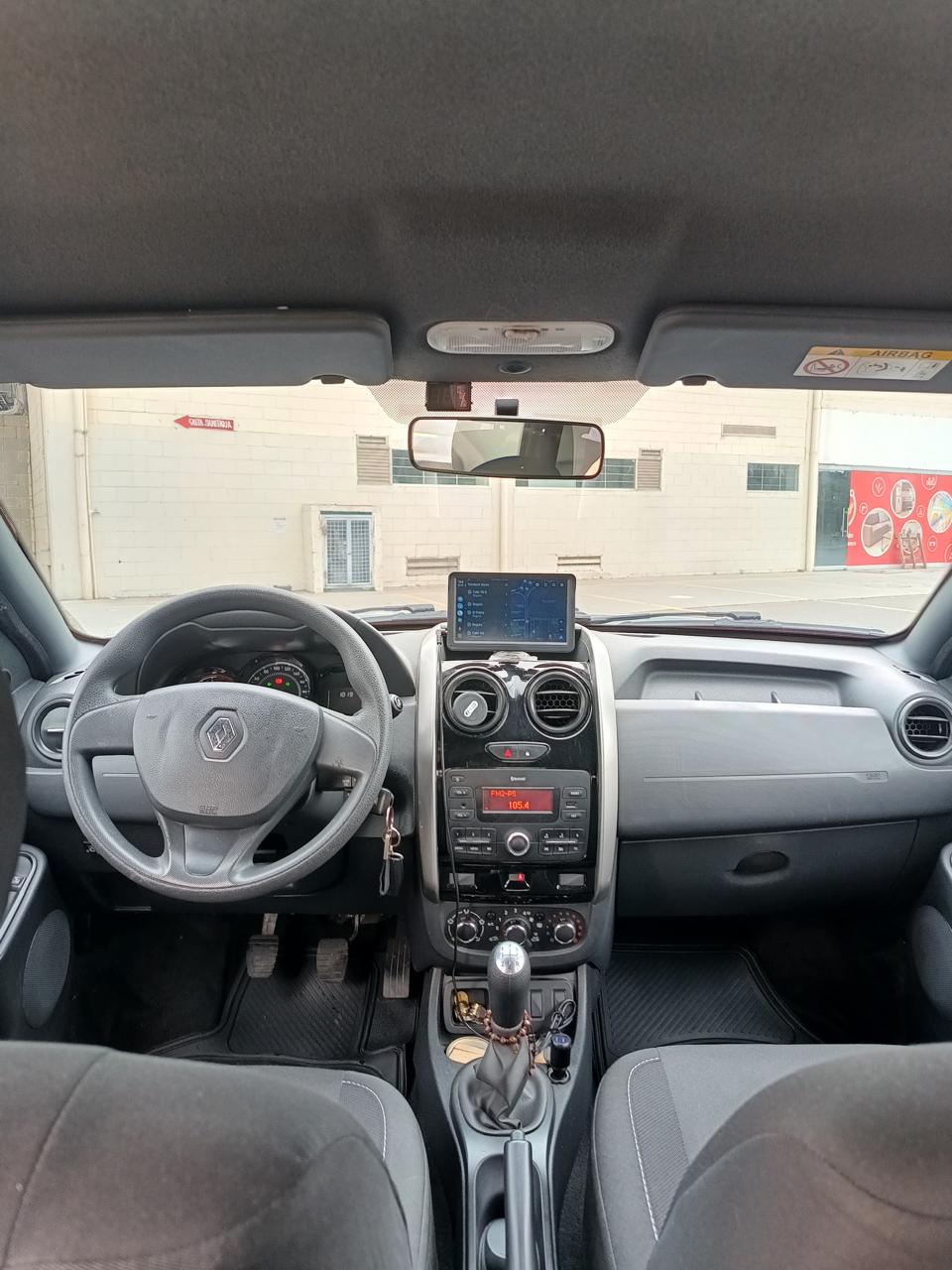 RENAULT DUSTER ZEN - Image 8