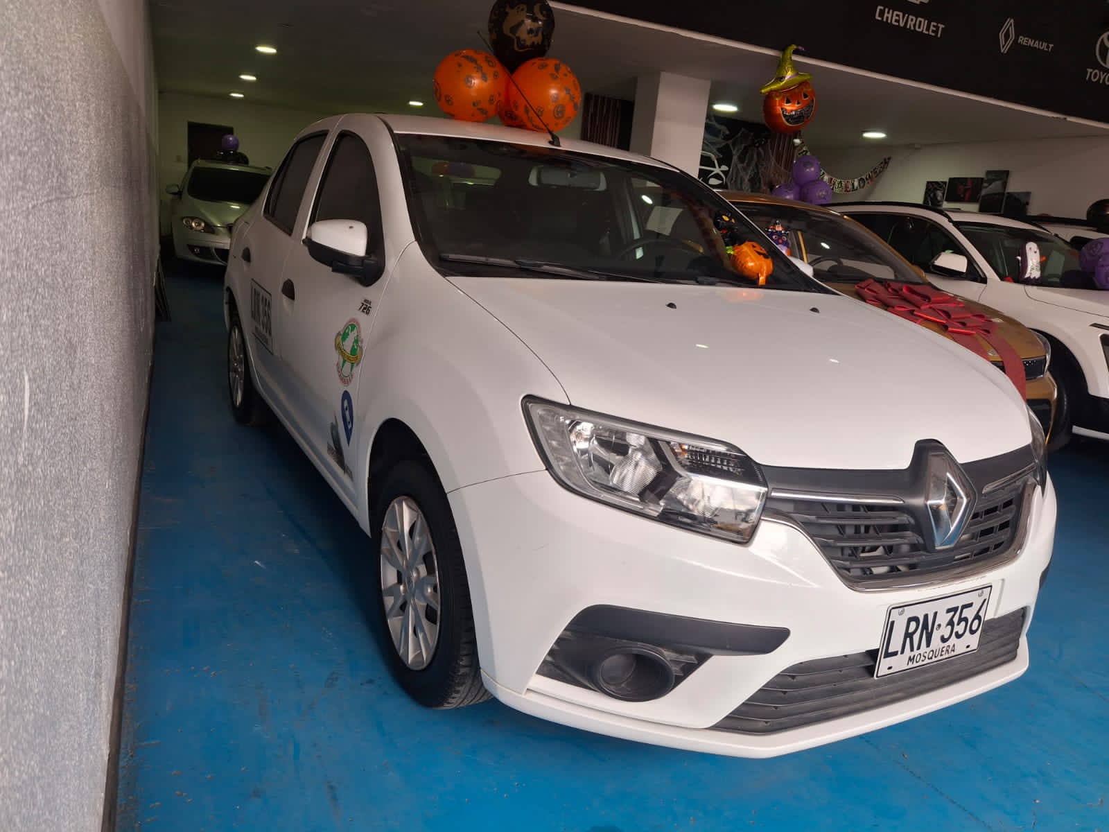 RENAULT LOGAN - Image 2