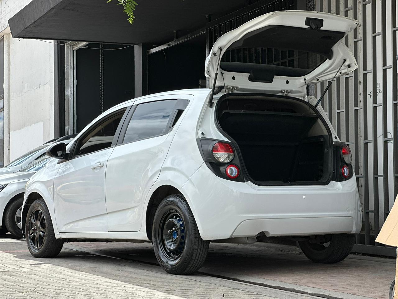 CHEVROLET SONIC - Image 7