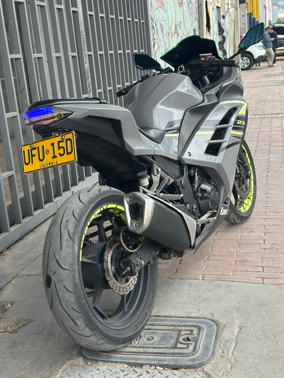 KAWASAKI NINJA 300 - Image 6